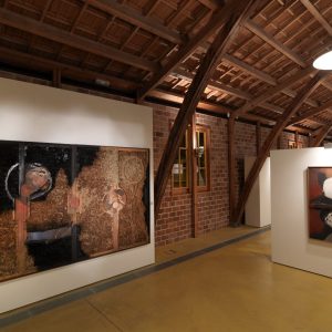 Vista panoràmica de l'exposició Col·lecció Bassat. Art Contemporani de Catalunya 1970-1979 (I) de la Col·lecció Bassat 4
