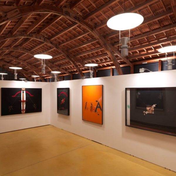 Vista panorámica de la exposición Arte Contemporáneo de Cataluña 1970-1979 (III) de la Colección Bassat 4