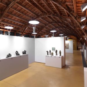 Vista panorámica de la exposición Arte Contemporáneo de Cataluña 1980-1989 (I) de la Colección Bassat 2