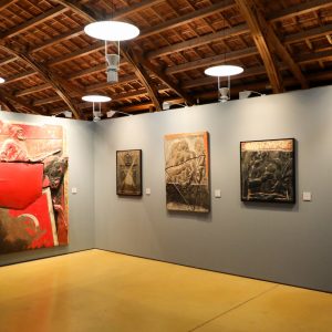 Vista panorámica de la exposición Arte Contemporáneo de Cataluña 1990-1999 (I) de la Colección Bassat 6