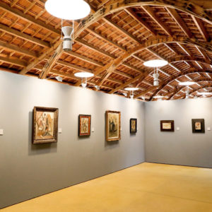 Vista panorámica de la exposición Francesc Subarroca. Obras de la Colección Bassat 6
